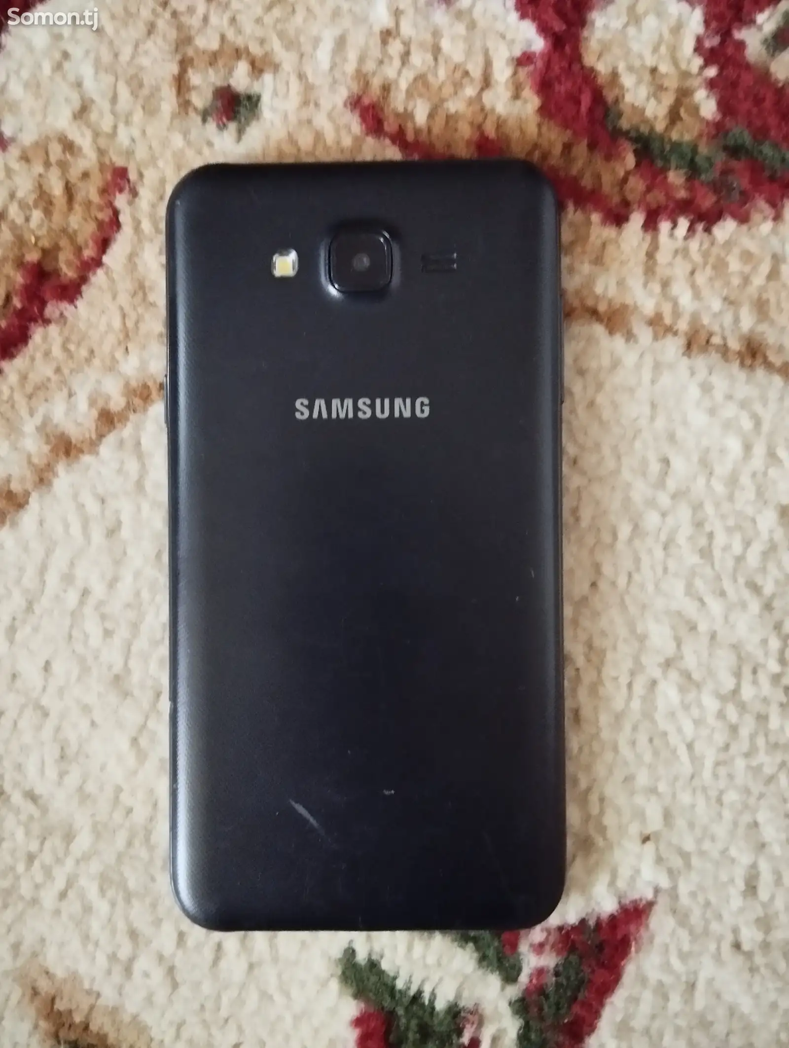 Samsung Galaxy J7-3