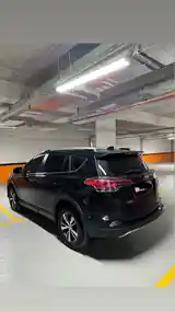 Toyota RAV 4, 2018-3