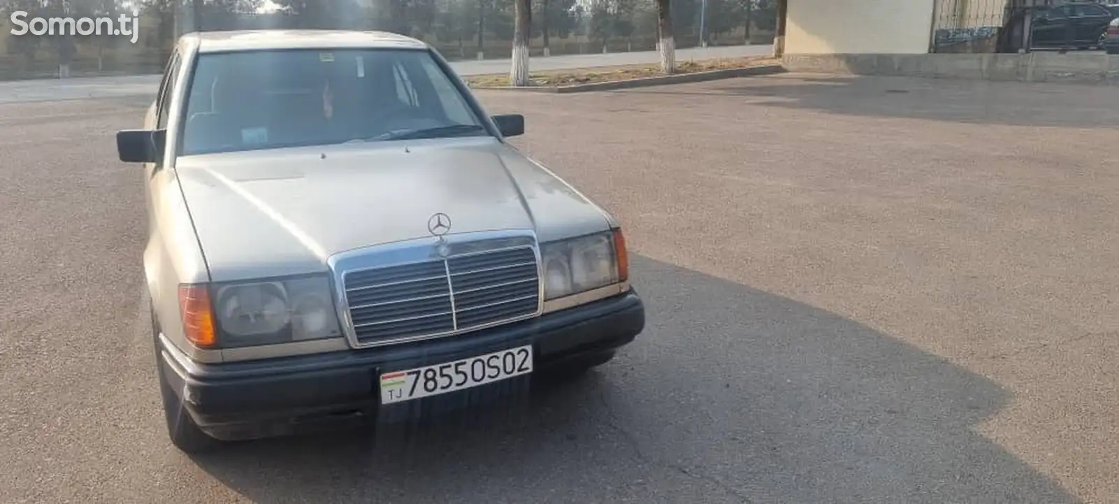 Mercedes-Benz E class, 1989-1