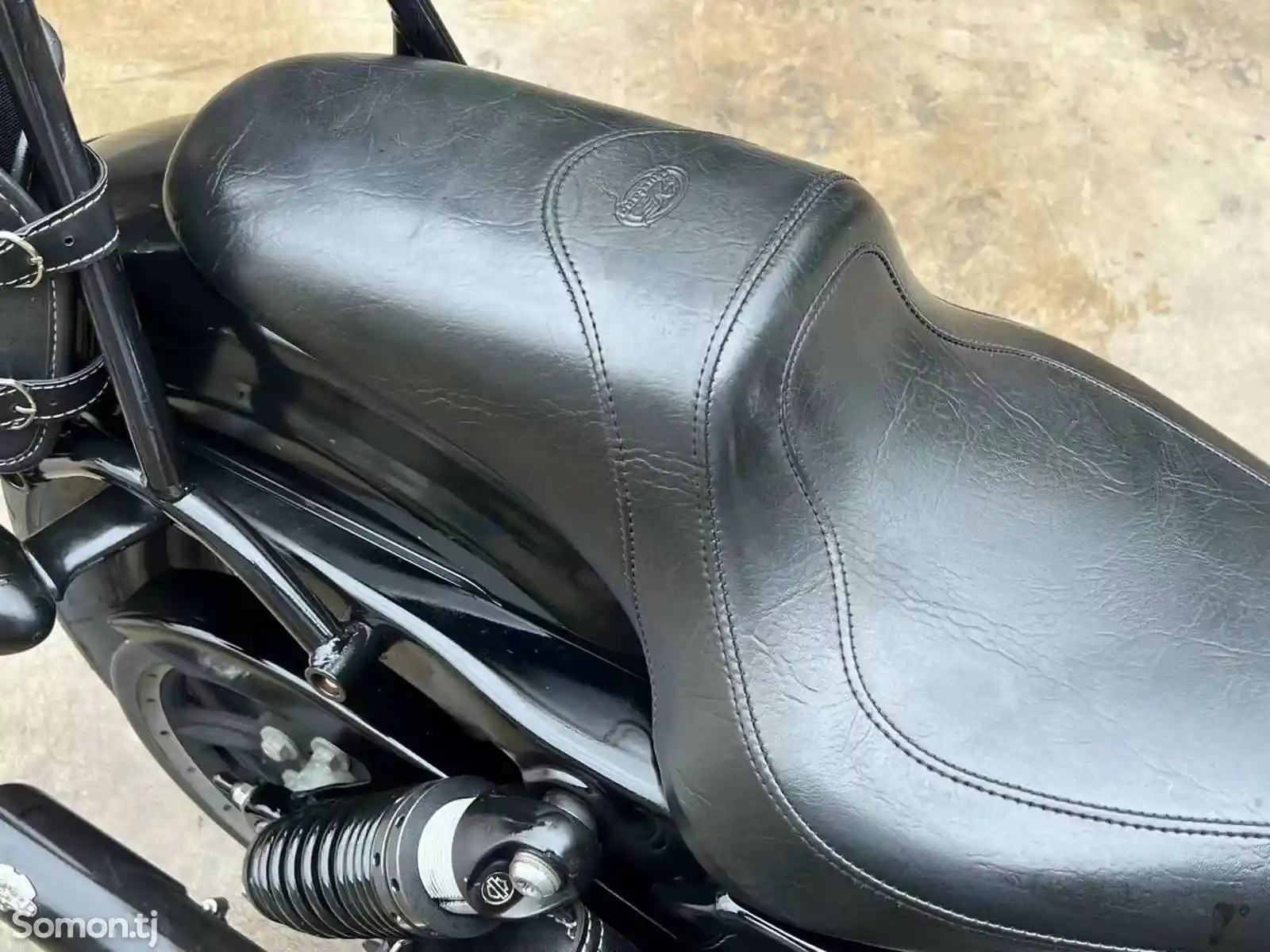 Мотоцикл Harley Davidson Iron 1200 на заказ-8