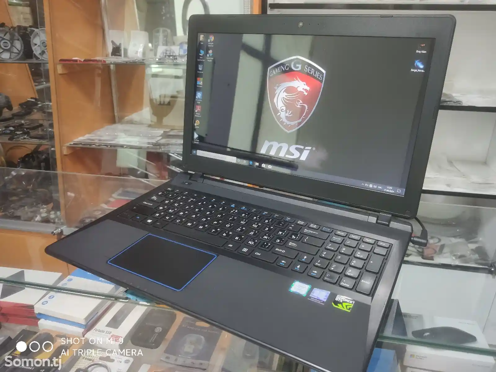 Ноутбук Maibenben core i7-7500U Ram 8GB Gtx 4gb-1