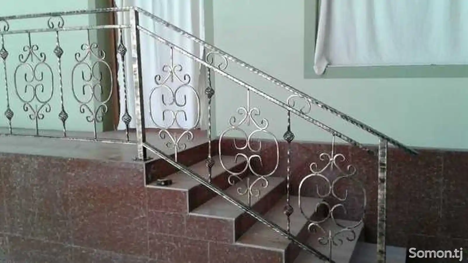 Кованные решетки для лестниц-6
