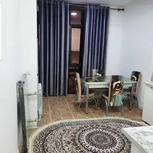 2-комн. квартира, 5 этаж, 50м², Ашан