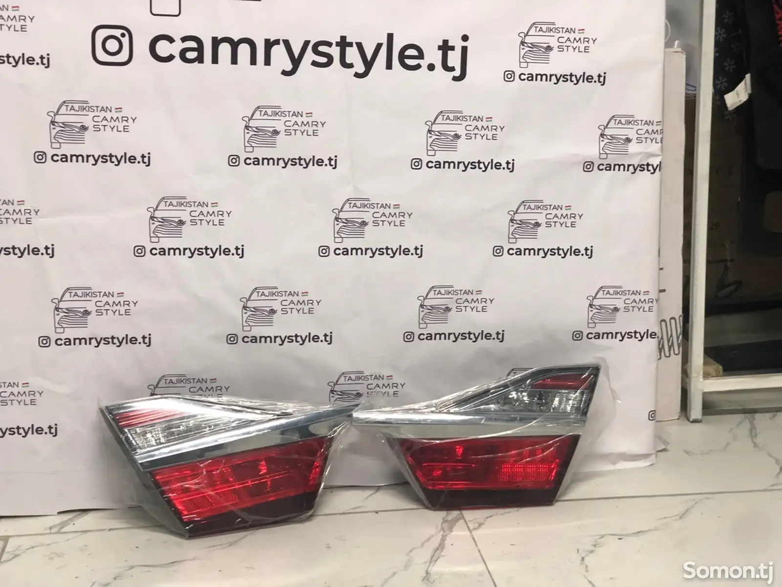 Задний стоп багаж Toyota Camry 5