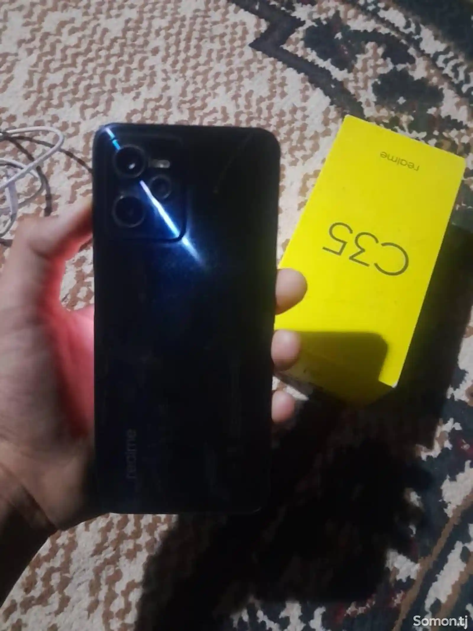 Realme C35-2