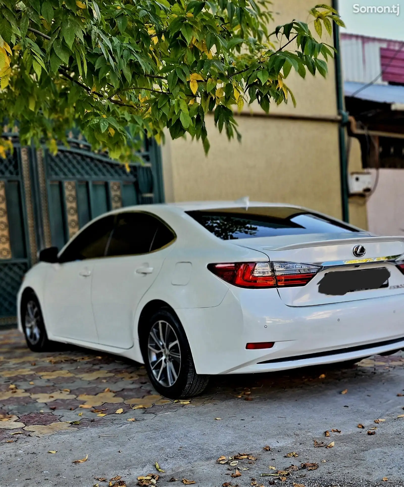 Lexus ES series, 2016-5