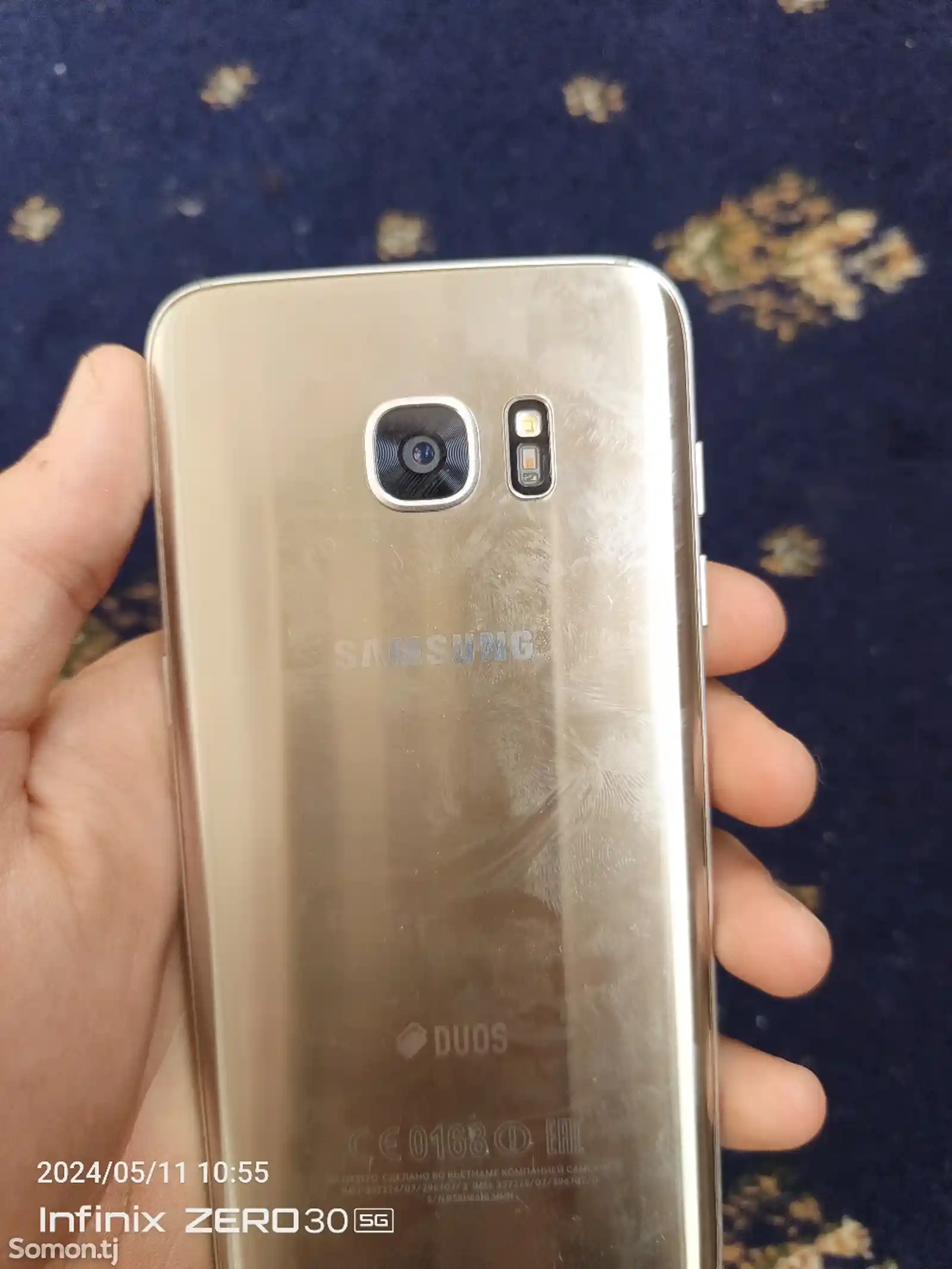 Samsung Galaxy S7 edge-5