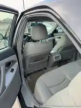 Toyota Camry, 2011-6