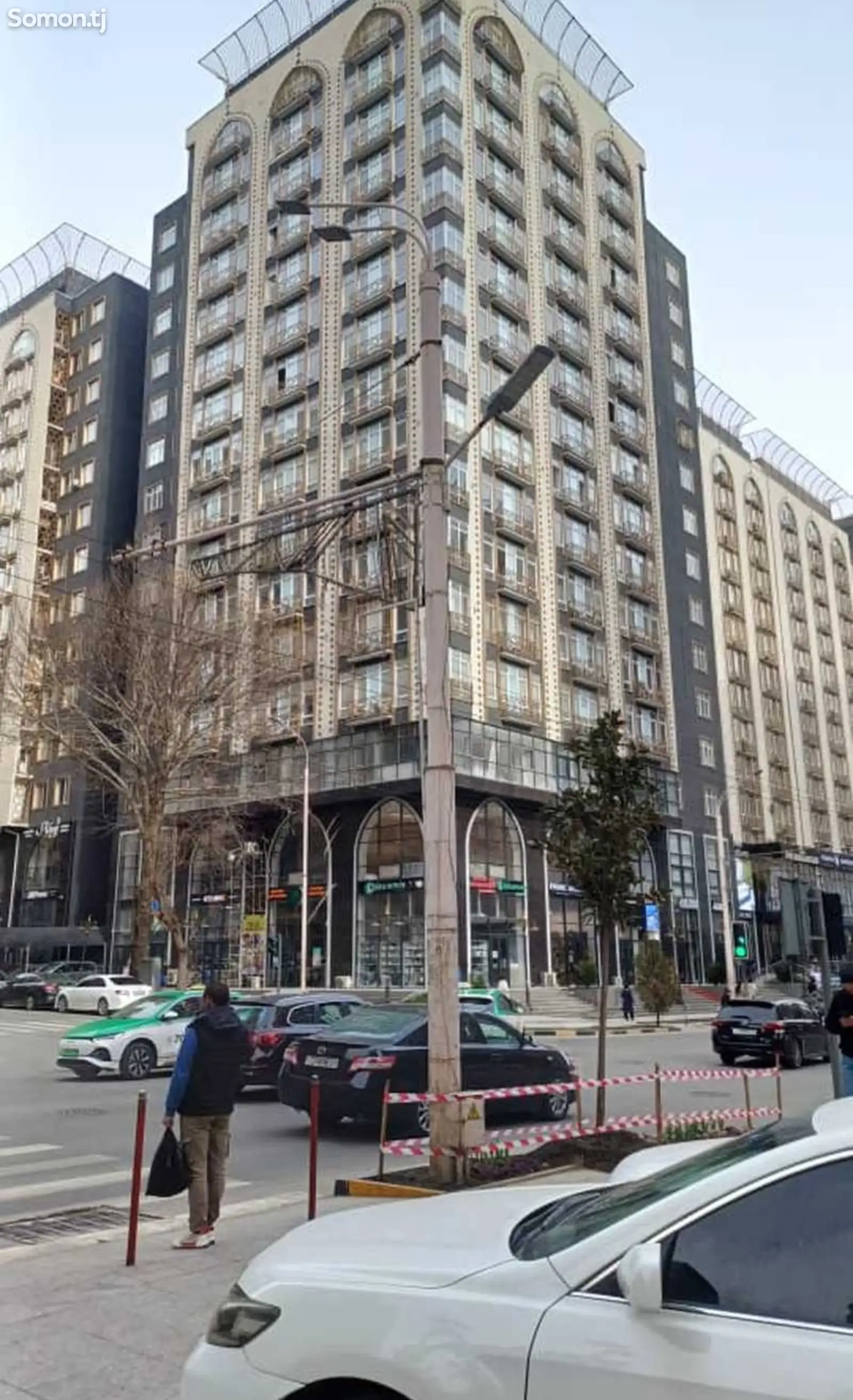 2-комн. квартира, 2 этаж, 70м², Сомони-1