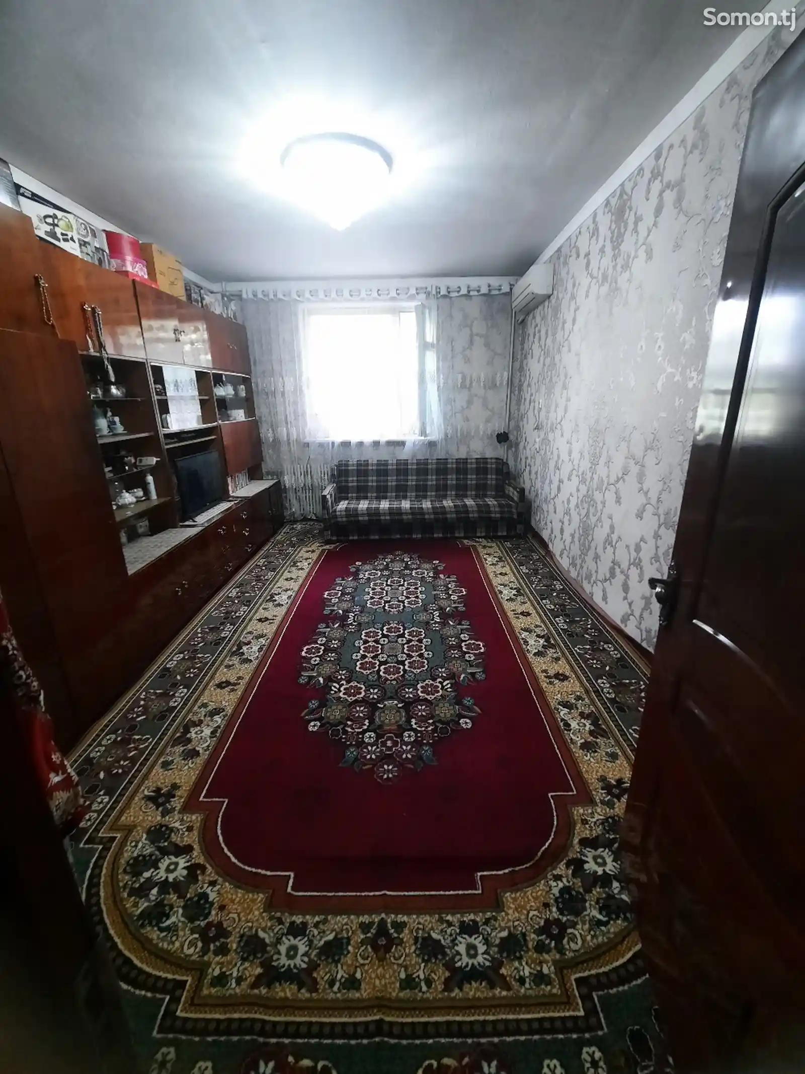 2-комн. квартира, 2 этаж, 50 м², Цирк-3