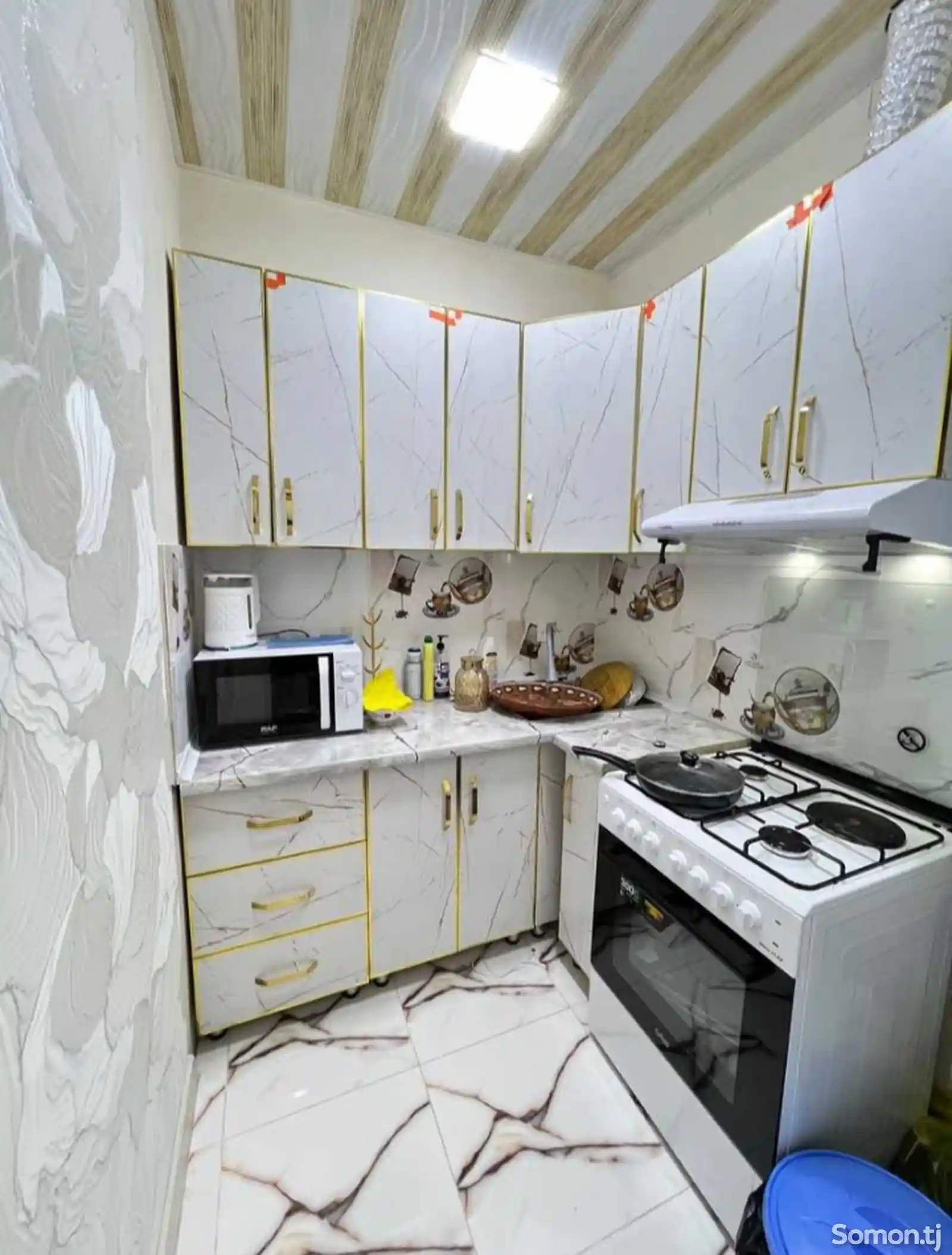 2-комн. квартира, 15 этаж, 70м², Фирдавси-8