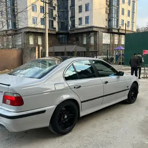 BMW 5 series, 2000