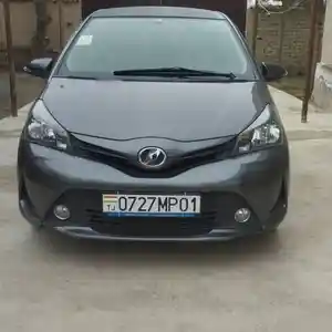 Toyota Vitz, 2014