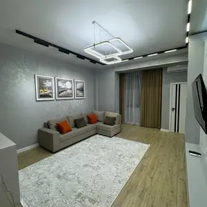 2-комн. квартира, 15 этаж, 60 м², сино