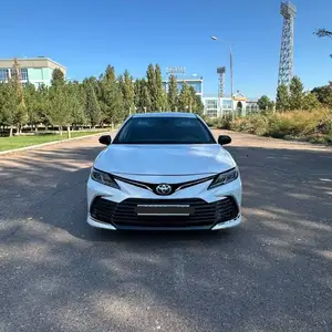 Toyota Camry, 2021