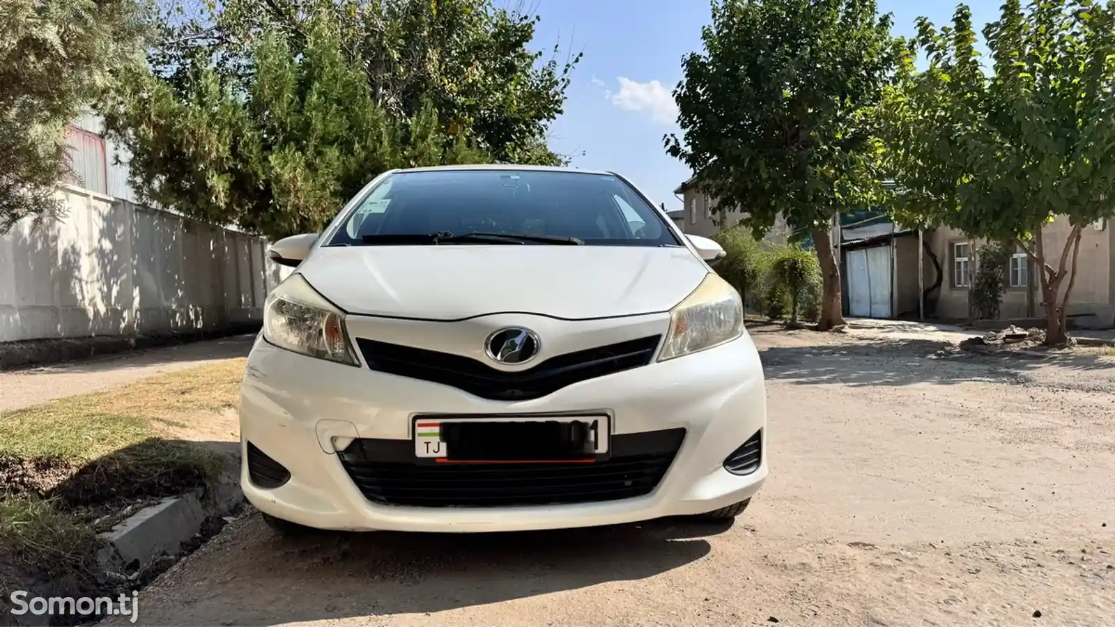 Toyota Vitz, 2011-1