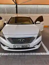 Hyundai Sonata, 2016-3