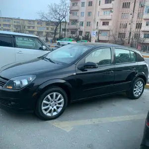 Opel Astra H, 2005