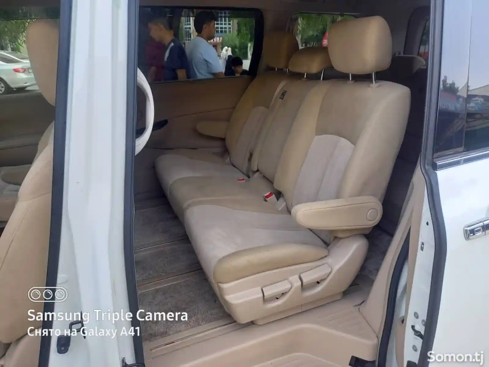 Nissan Elgrand, 2014-6