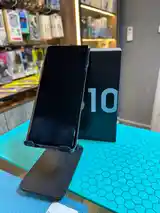 Samsung Galaxy S10 Plus-5