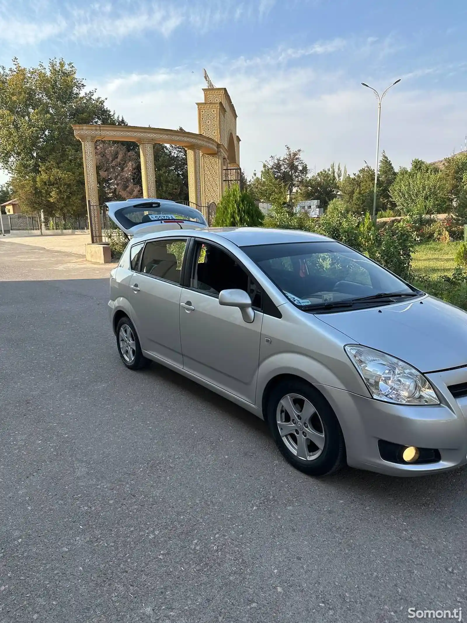 Toyota Corolla Verso, 2009-3