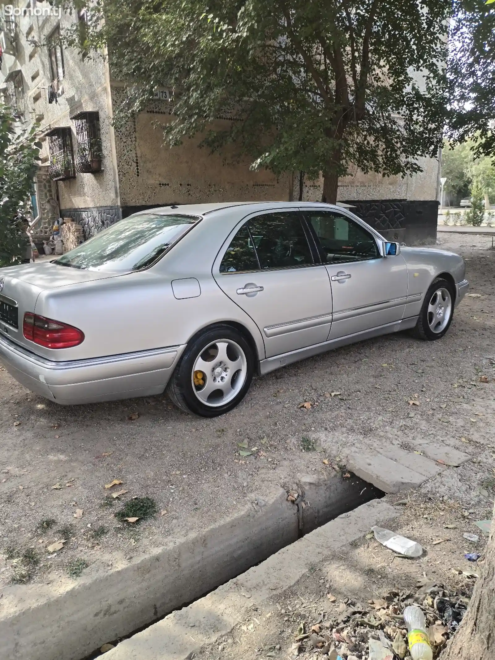 Mercedes-Benz E class, 1997-5