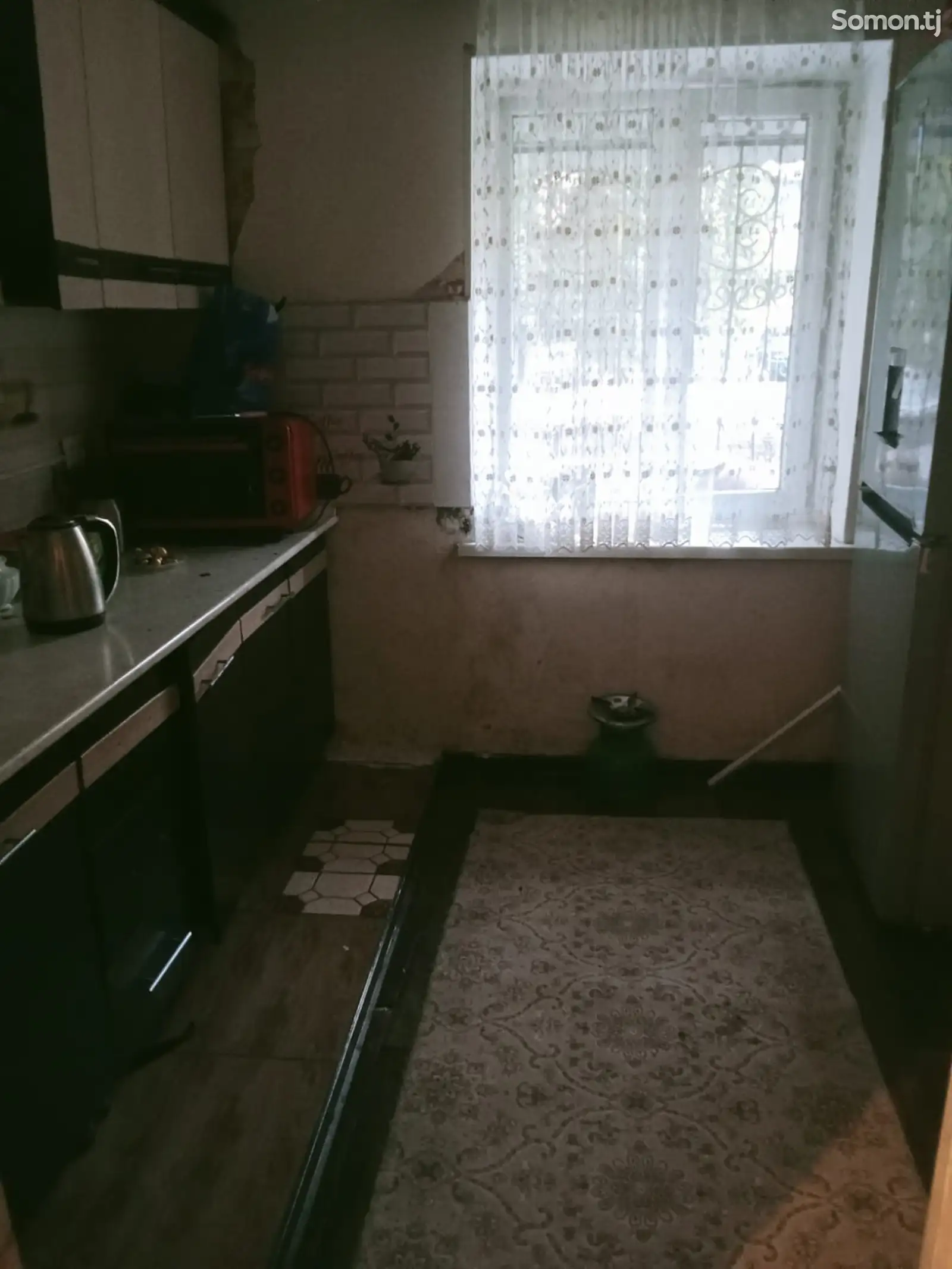 2-комн. квартира, 1 этаж, 50м², Сино, цирк-2