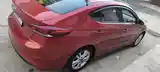 Hyundai Elantra, 2017-4