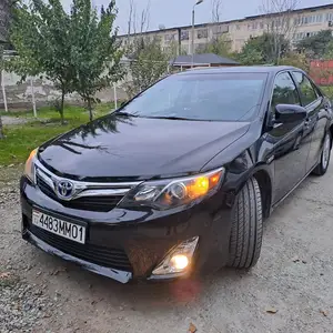 Toyota Camry, 2014