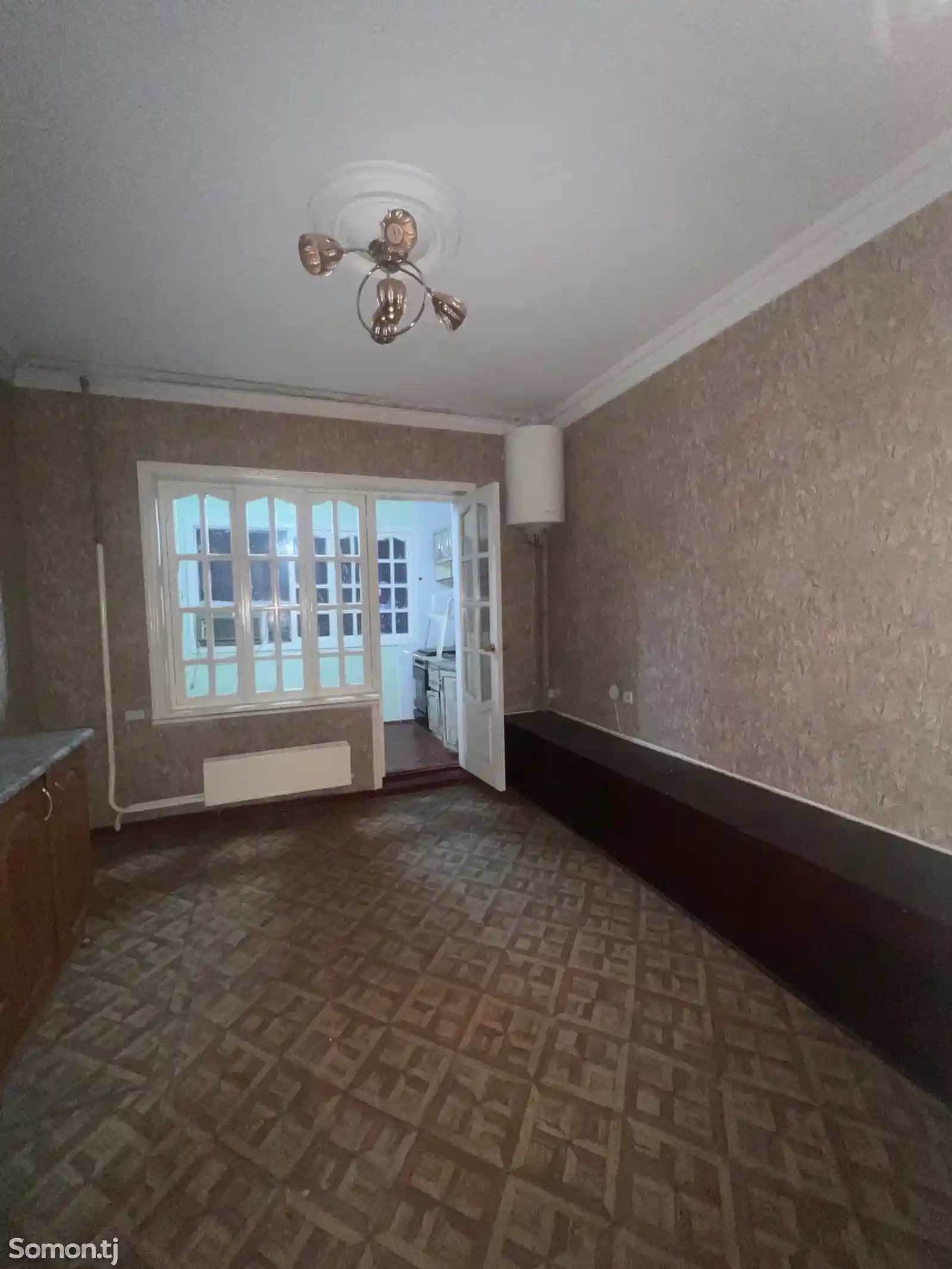 3-комн. квартира, 6 этаж, 100 м², 92 мкр, Кафе Суман-4