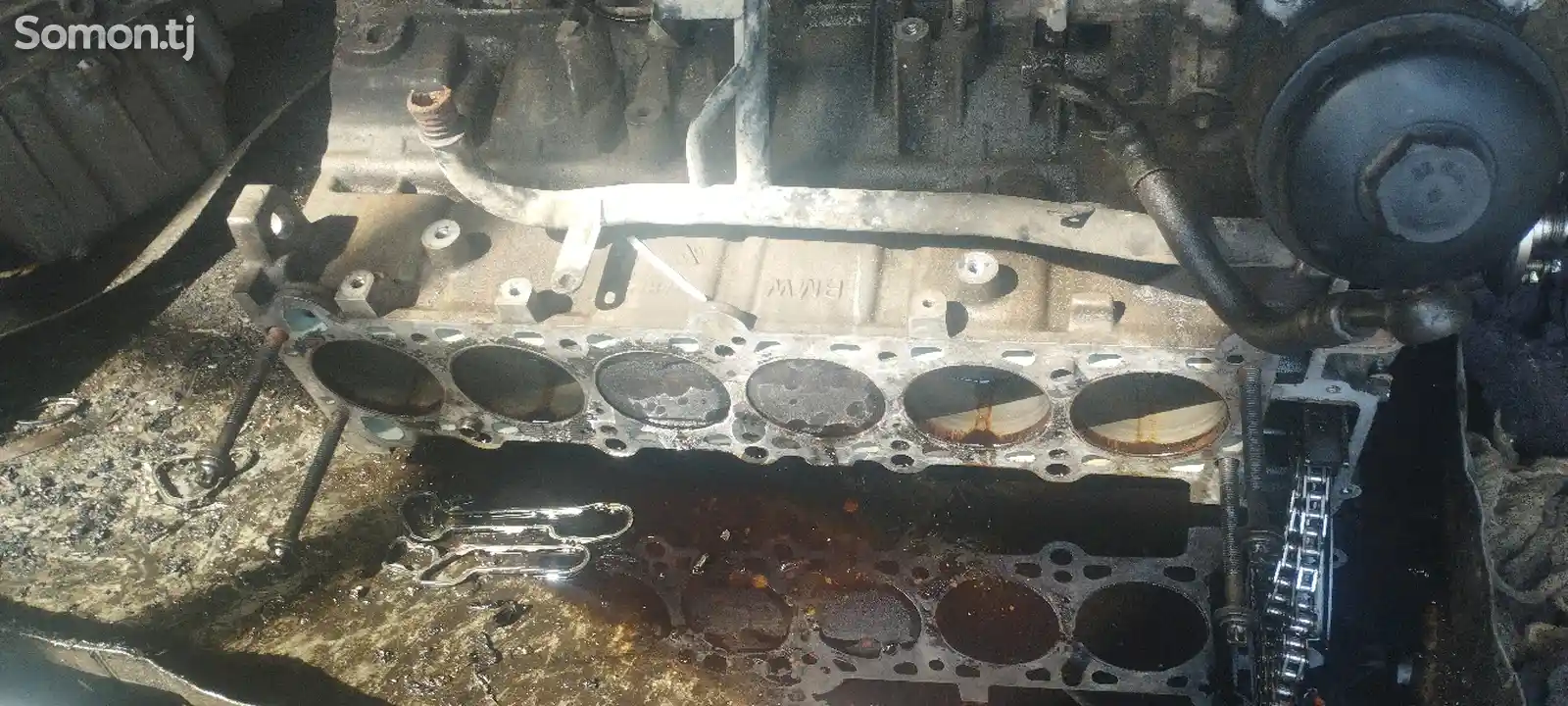 Блок двигателя от BMW-1
