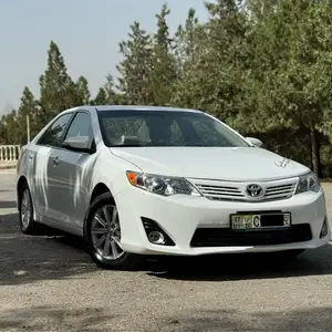 Toyota Camry, 2013