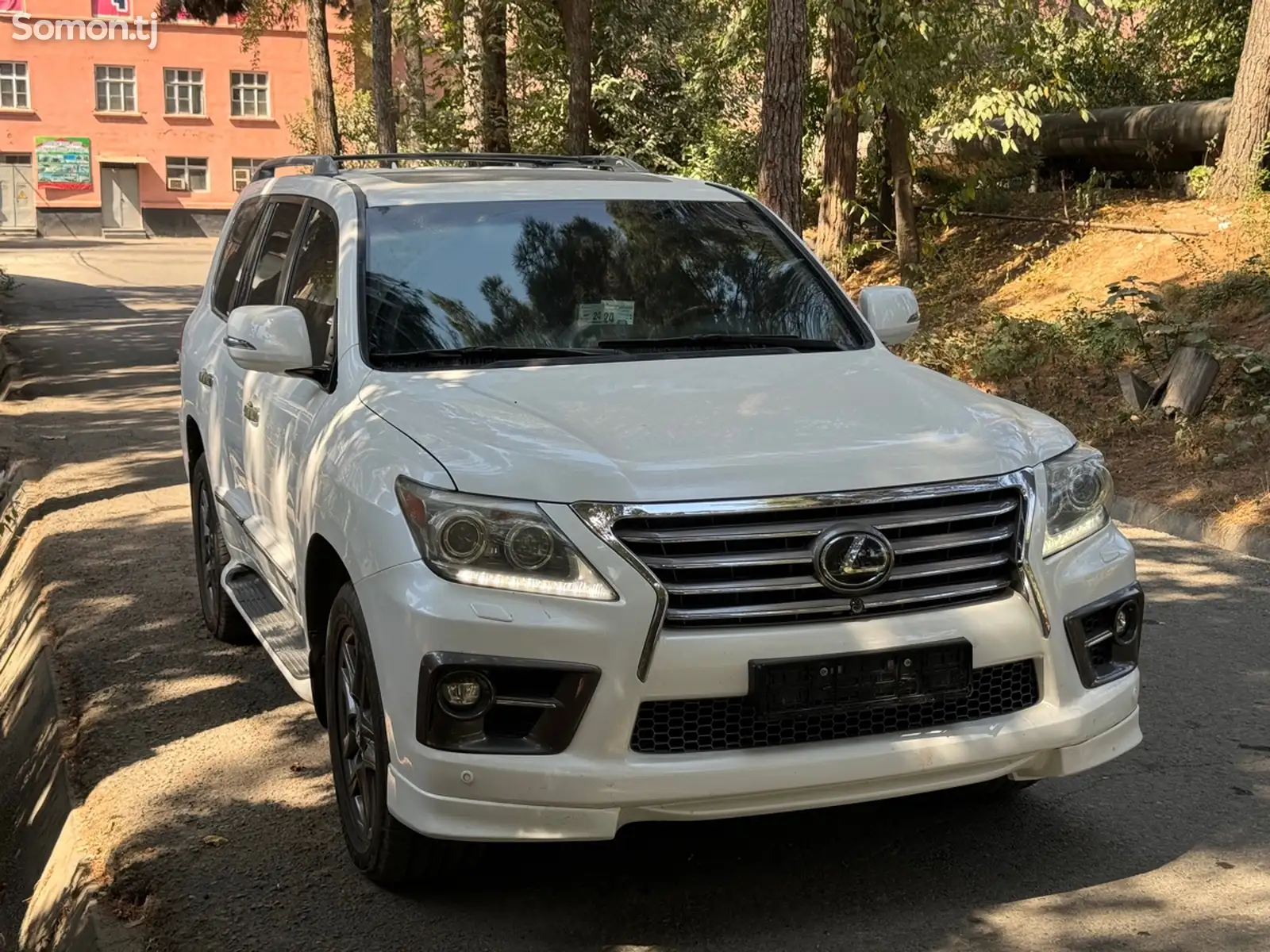 Lexus LX series, 2015-1