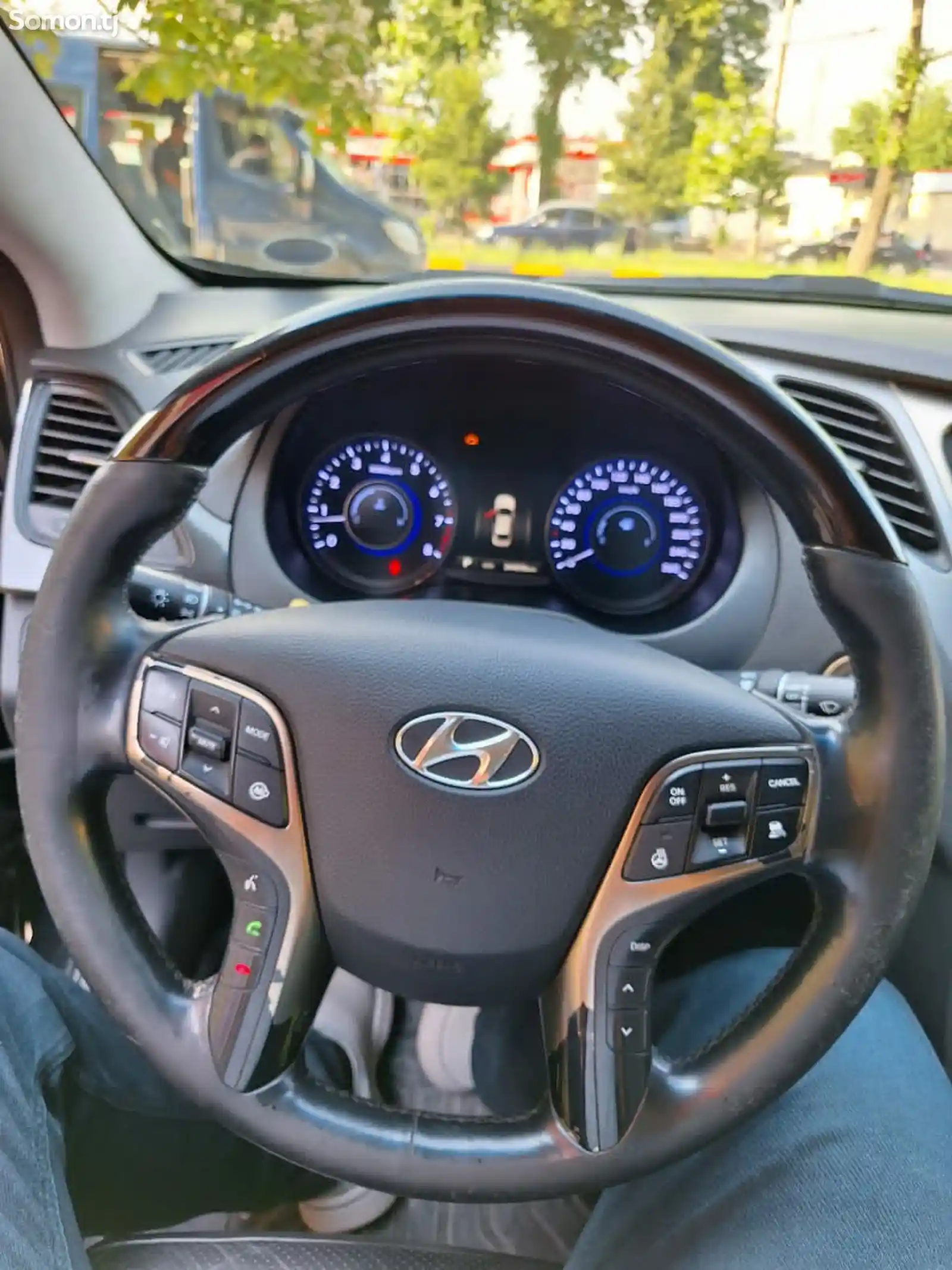 Hyundai Grandeur, 2012-5