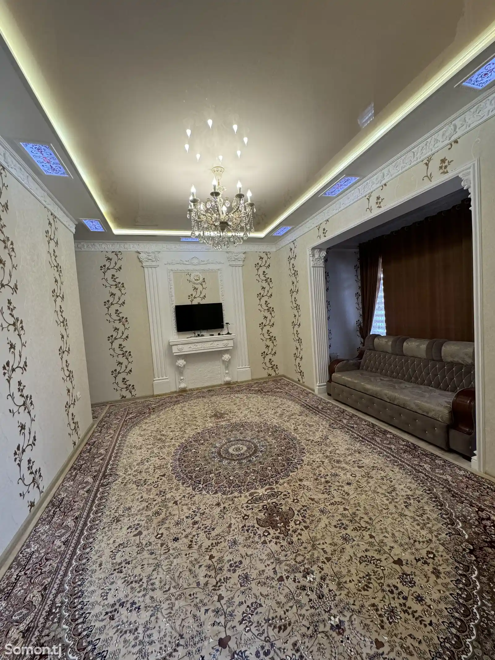 3-комн. квартира, 12 этаж, 94 м², Исмоили Сомони-4