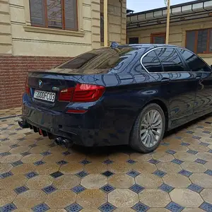 BMW M5, 2010