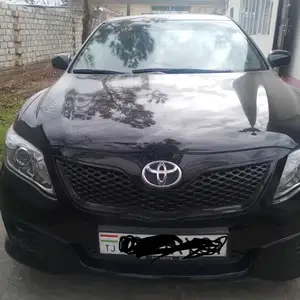 Toyota Camry, 2011