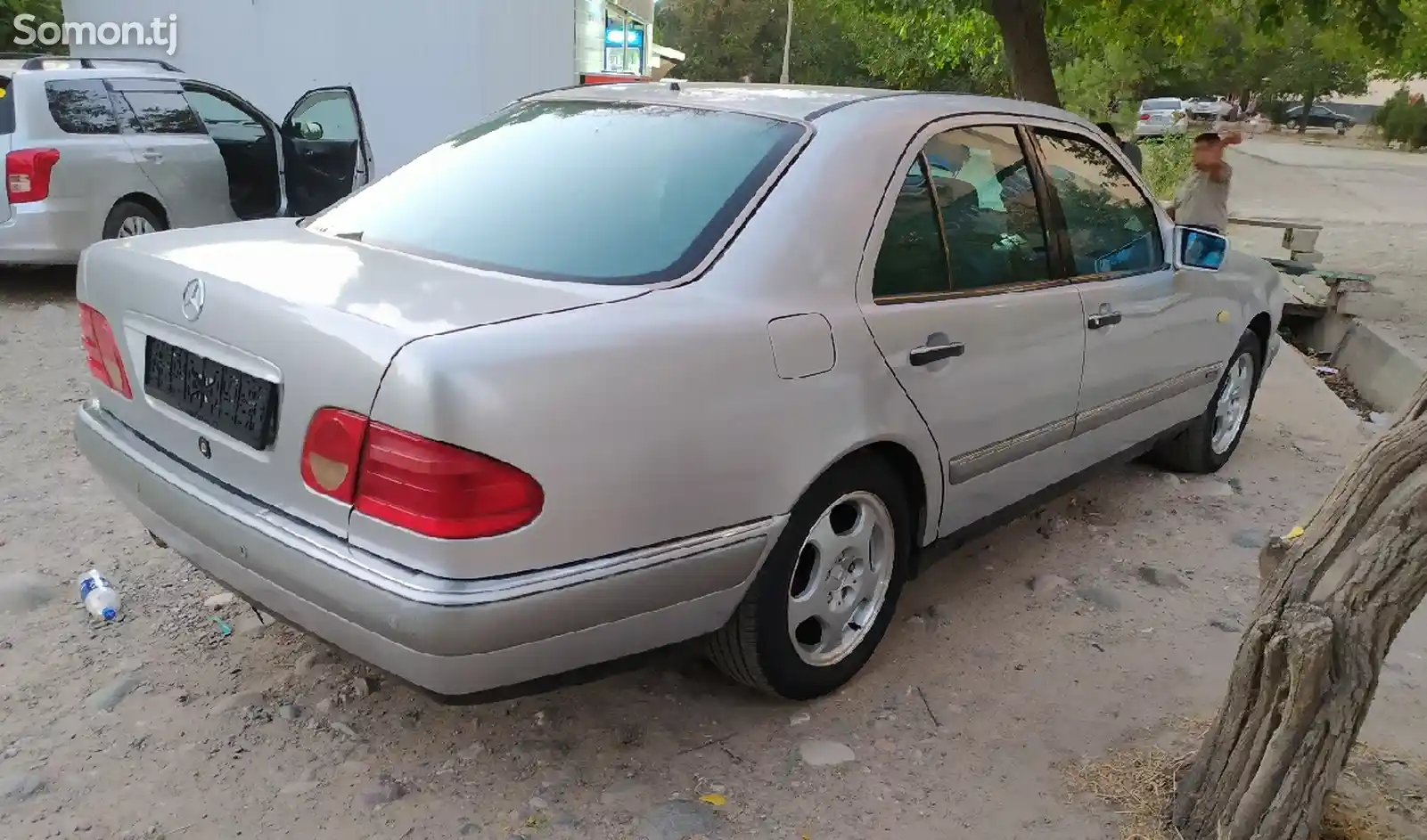 Mercedes-Benz E class, 1998-3