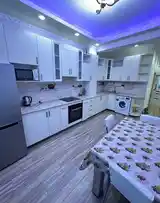 3-комн. квартира, 6 этаж, 72м², И.Сомонӣ-9