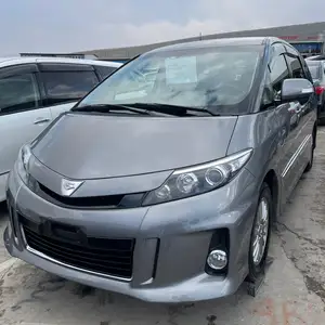 Toyota Estima, 2014