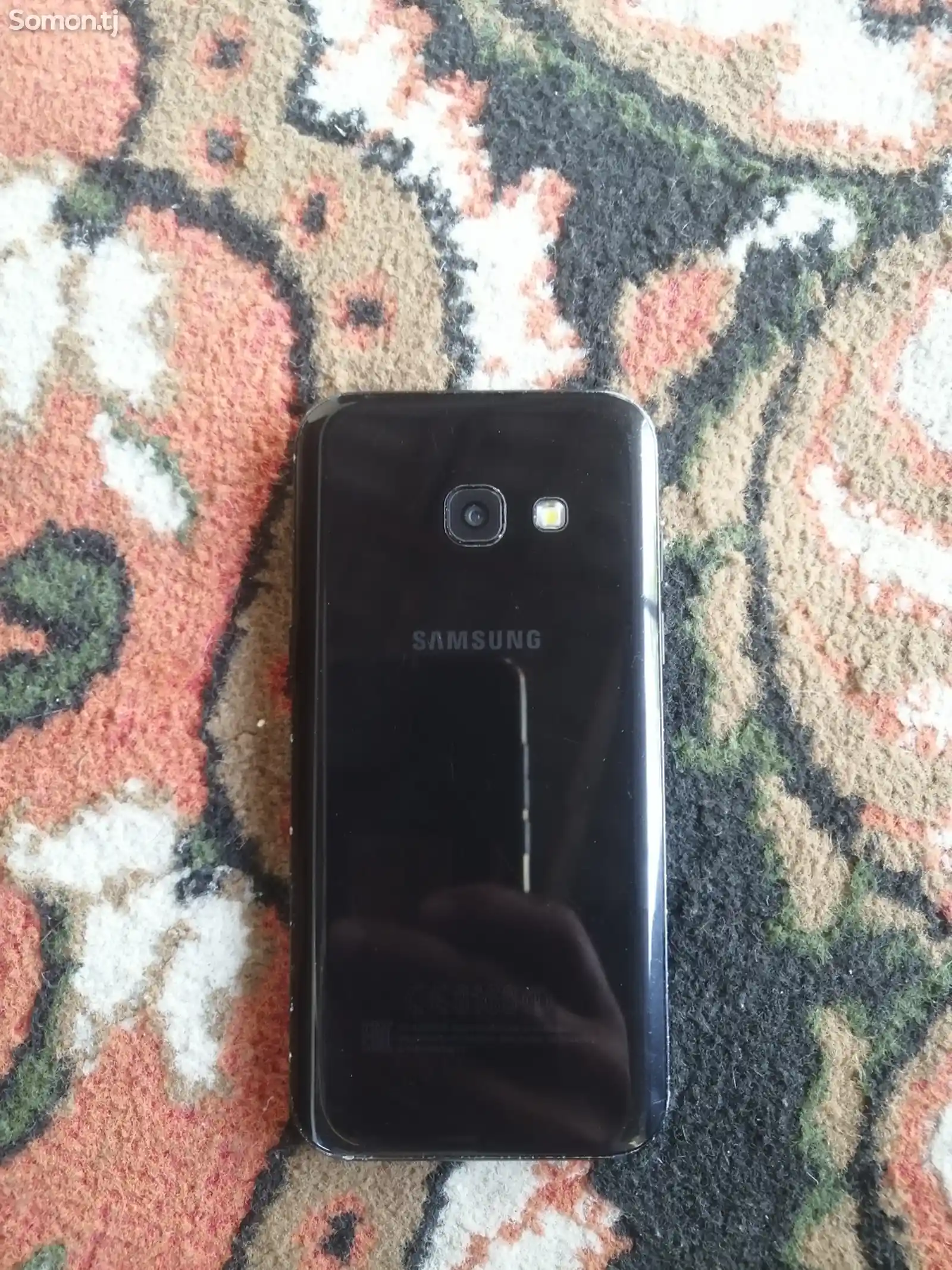 Samsung Galaxy A3-1