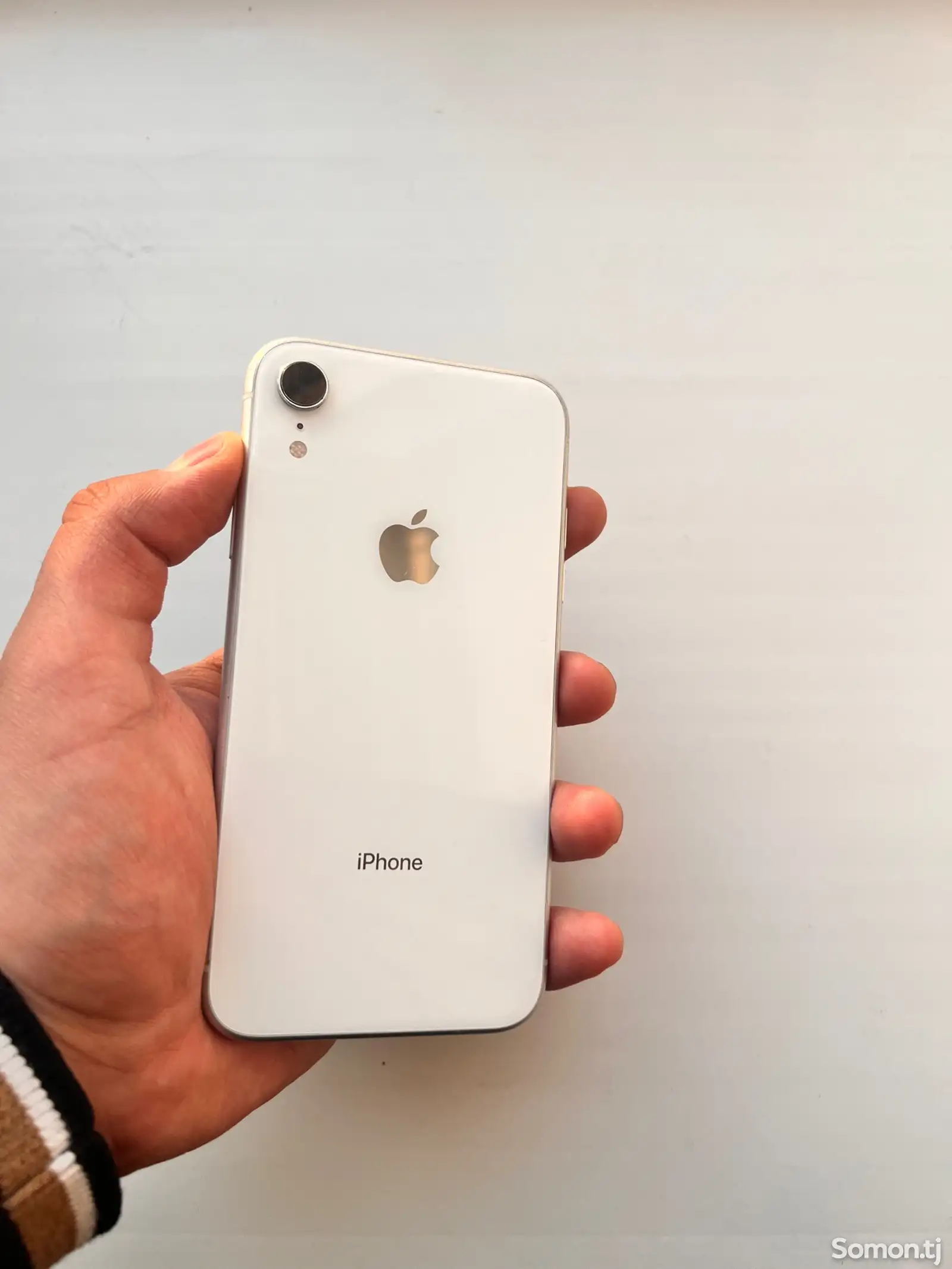 Apple iPhone Xr, 64 gb, White-1