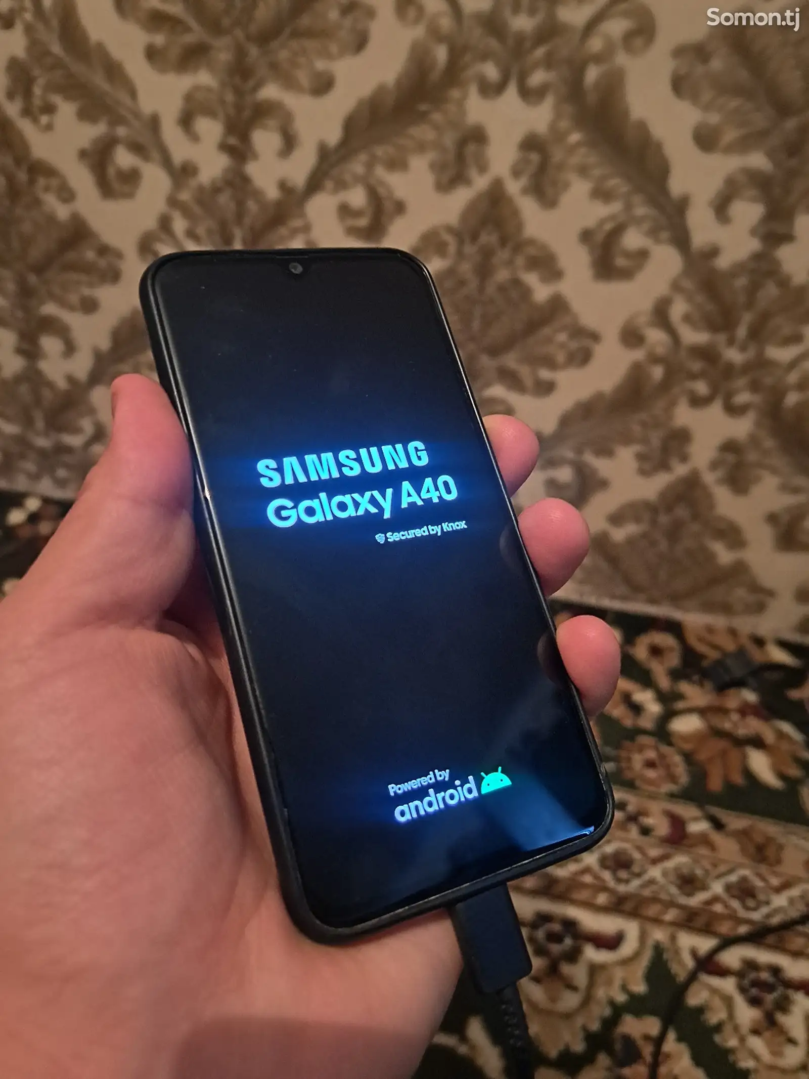 Samsung Galaxy А40-1