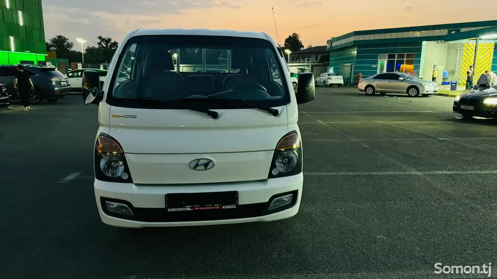 Бортовой автомобиль Hyundai Porter, 2015-1