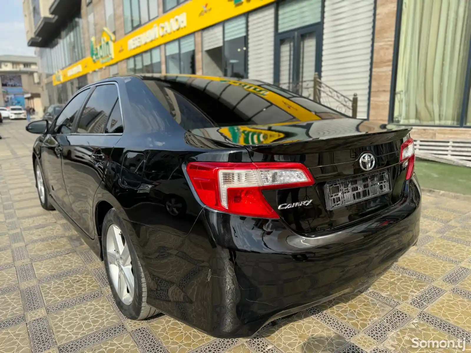 Toyota Camry, 2012-5