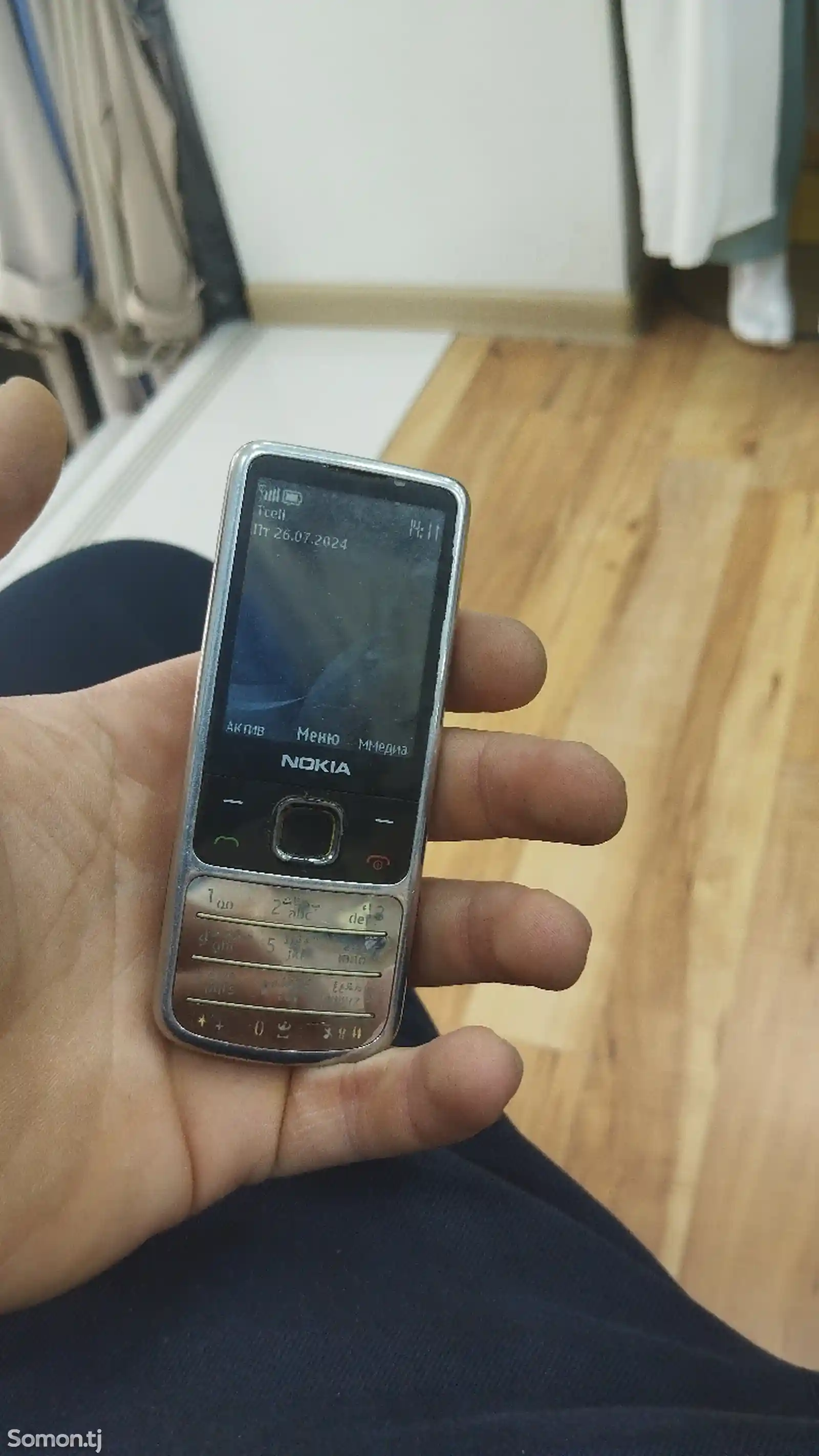 Nokia 6700 classic-2