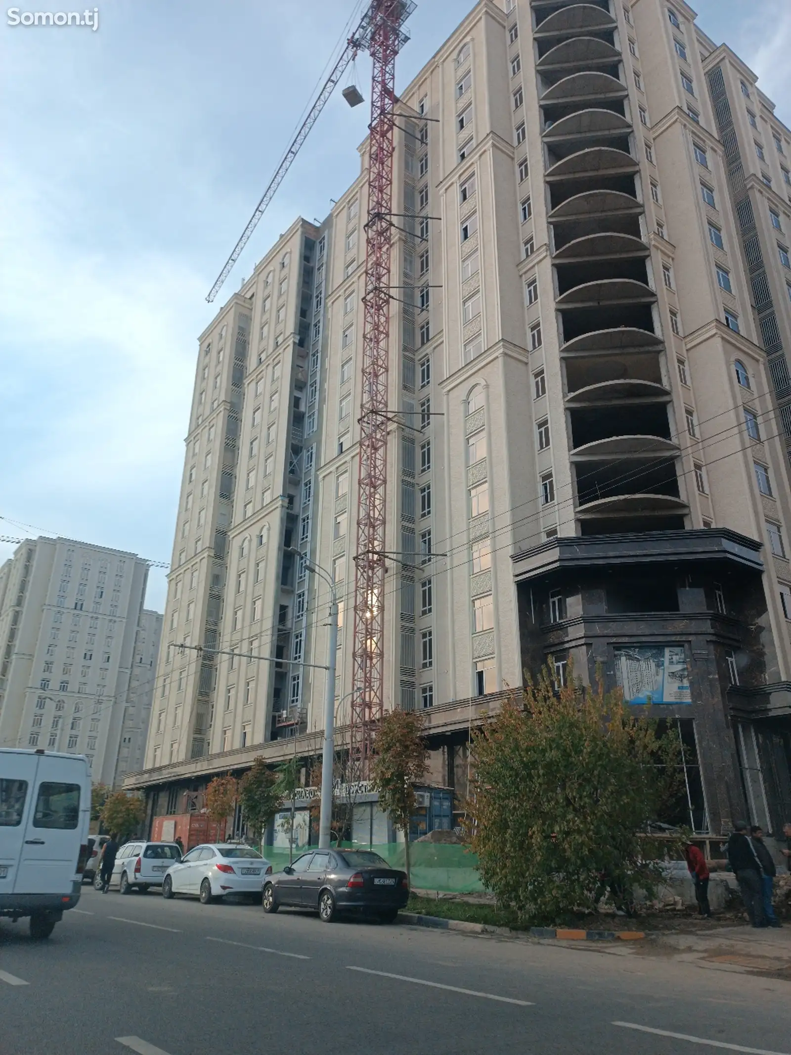 2-комн. квартира, 13 этаж, 64 м², 82мкр-1