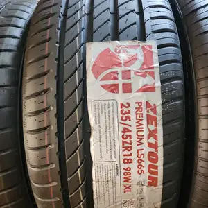 Шины 235/45R18