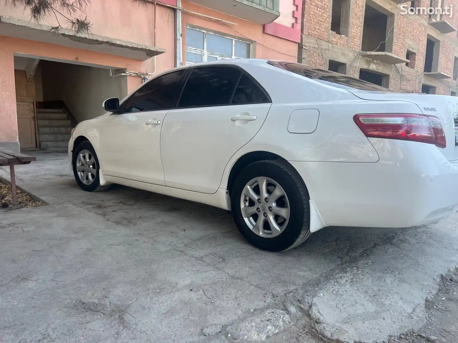 Toyota Camry, 2010-3