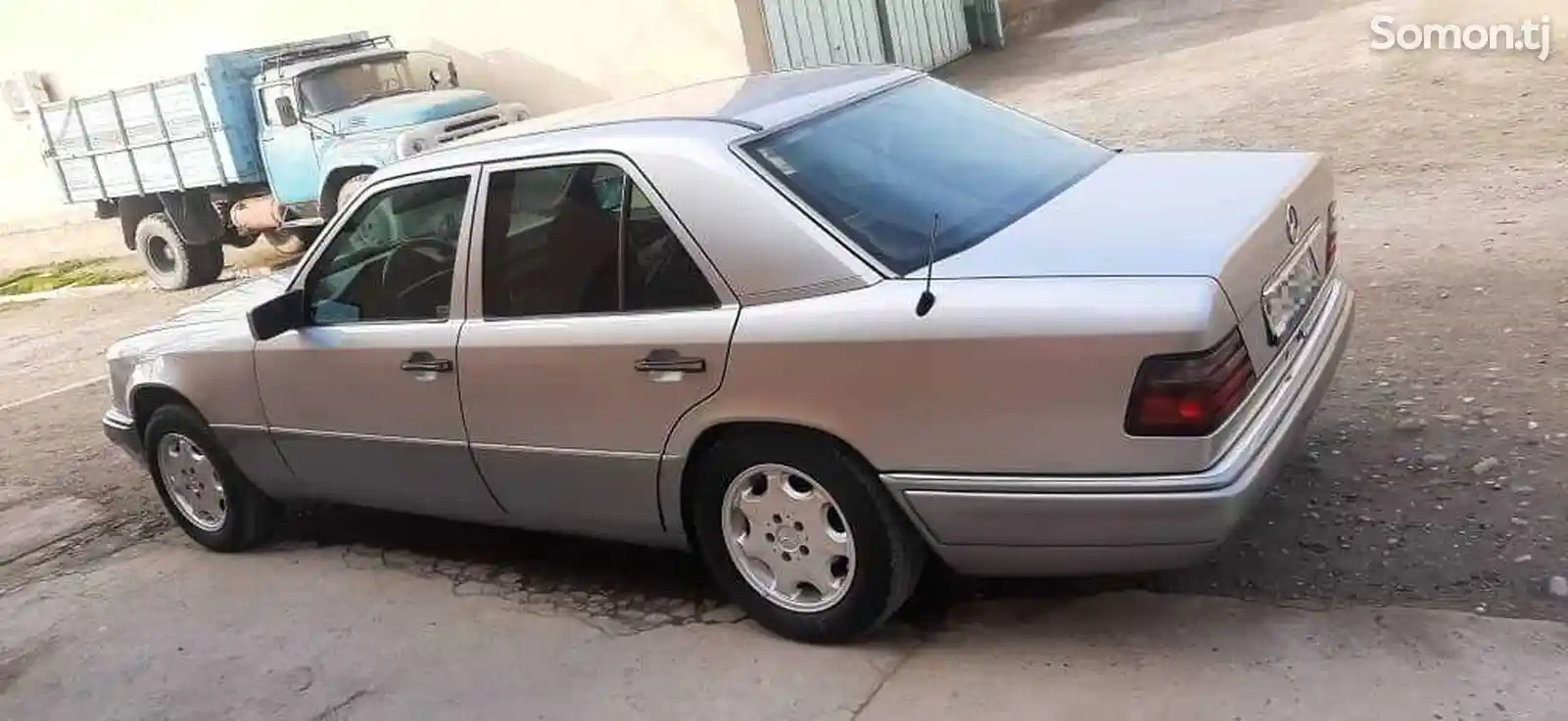 Mercedes-Benz W124, 1995-7